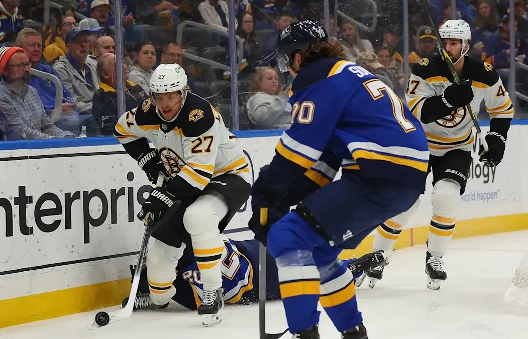 Bruins get awful Hampus Lindholm injury update