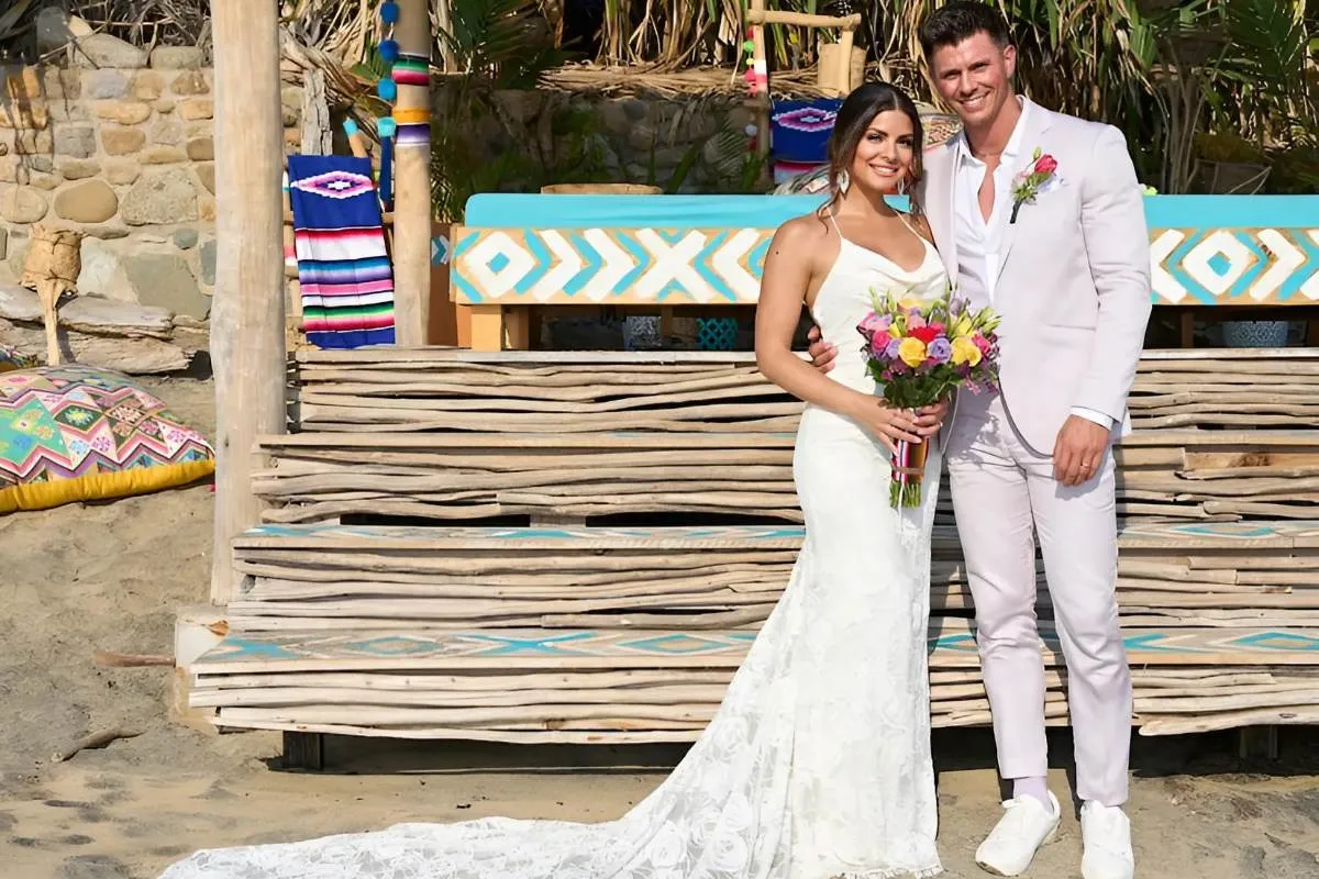 ‘Bachelor in Paradise’ Couple Kenny Braasch & Mari Pepin Celebrate 1-Year Wedding Anniversary: ‘Te Amo’ tram