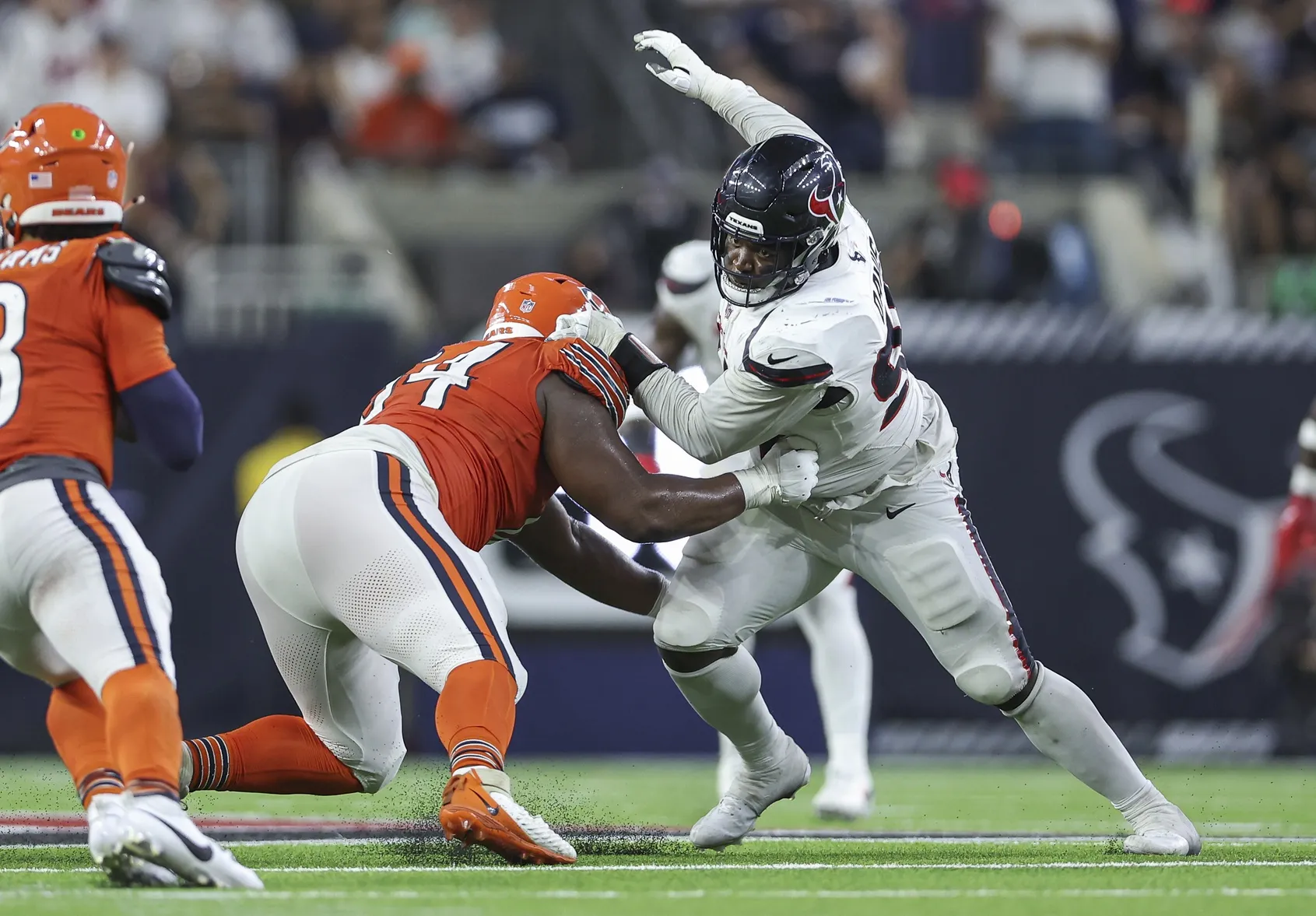 Texans must avoid tempting OL signing after tough 2024 season