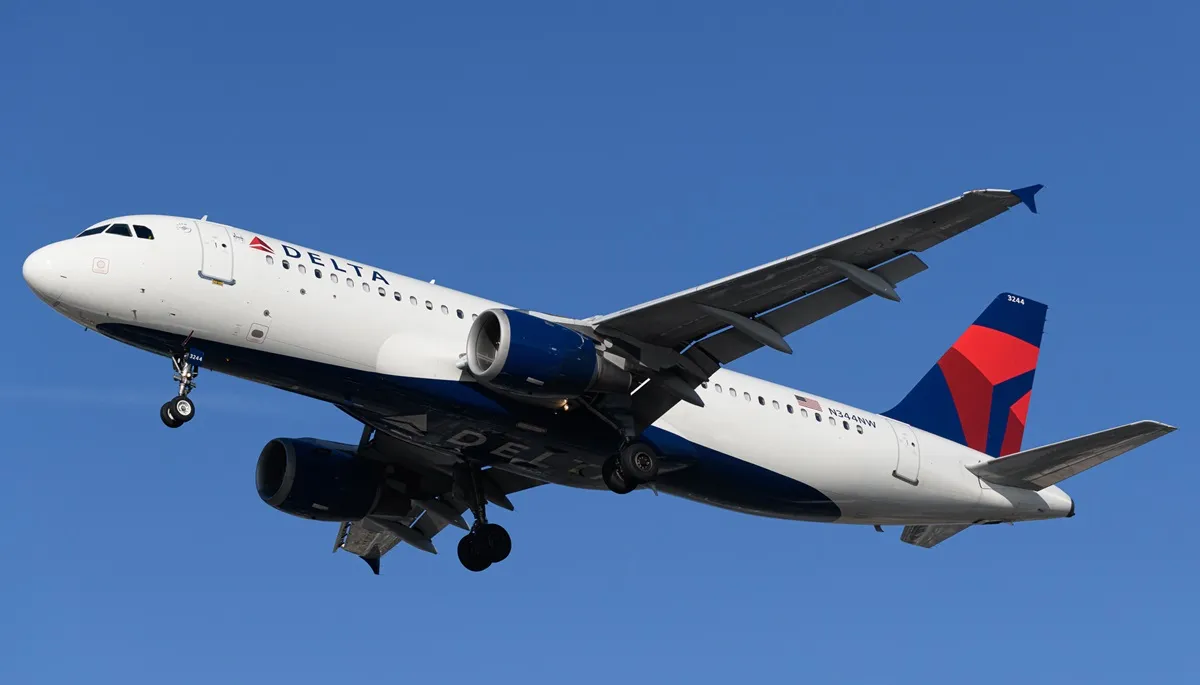 Delta Air Lines investigates nose damage on Denver-bound flight