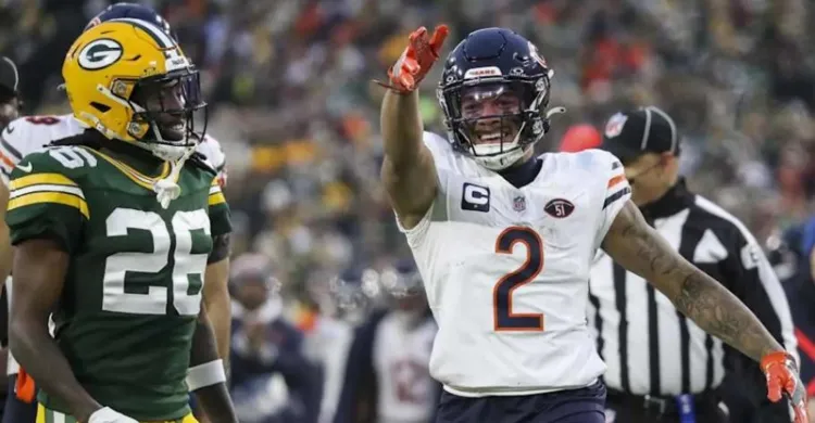 Packers Star Xavier McKinney Rips Bears’ D.J. Moore