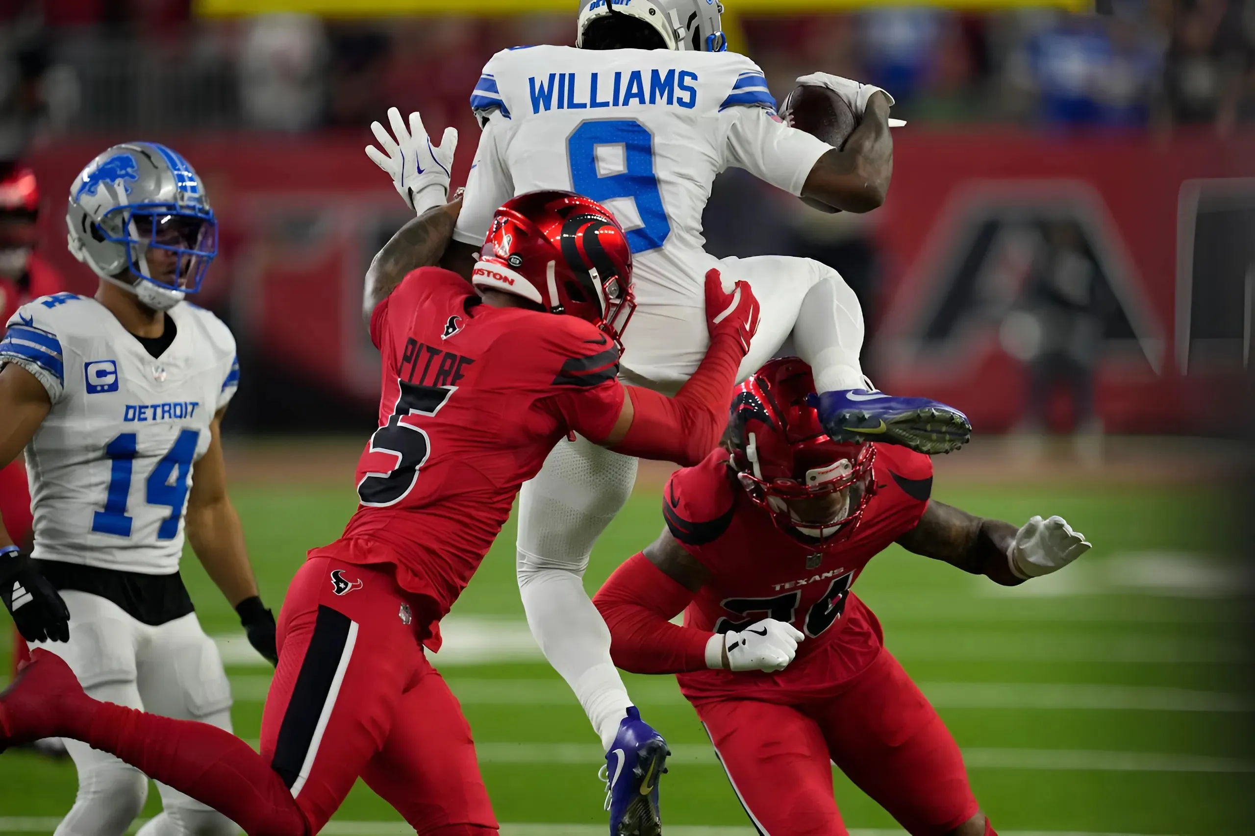 Jameson Williams impresses in return from suspension for Detroit Lions