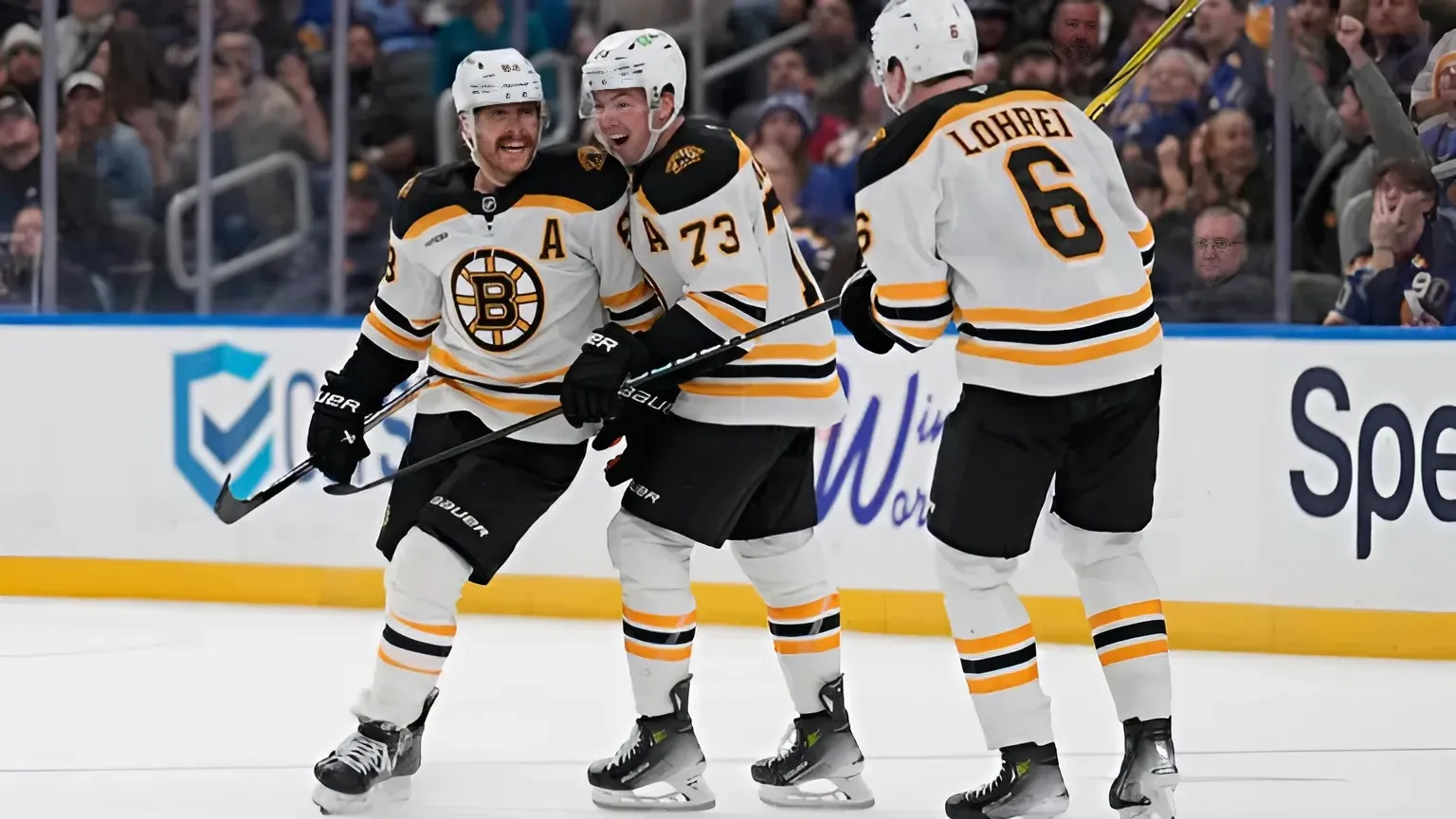 Pastrnak’s goal completes rally as Bruins come back to stun Blues 3-2