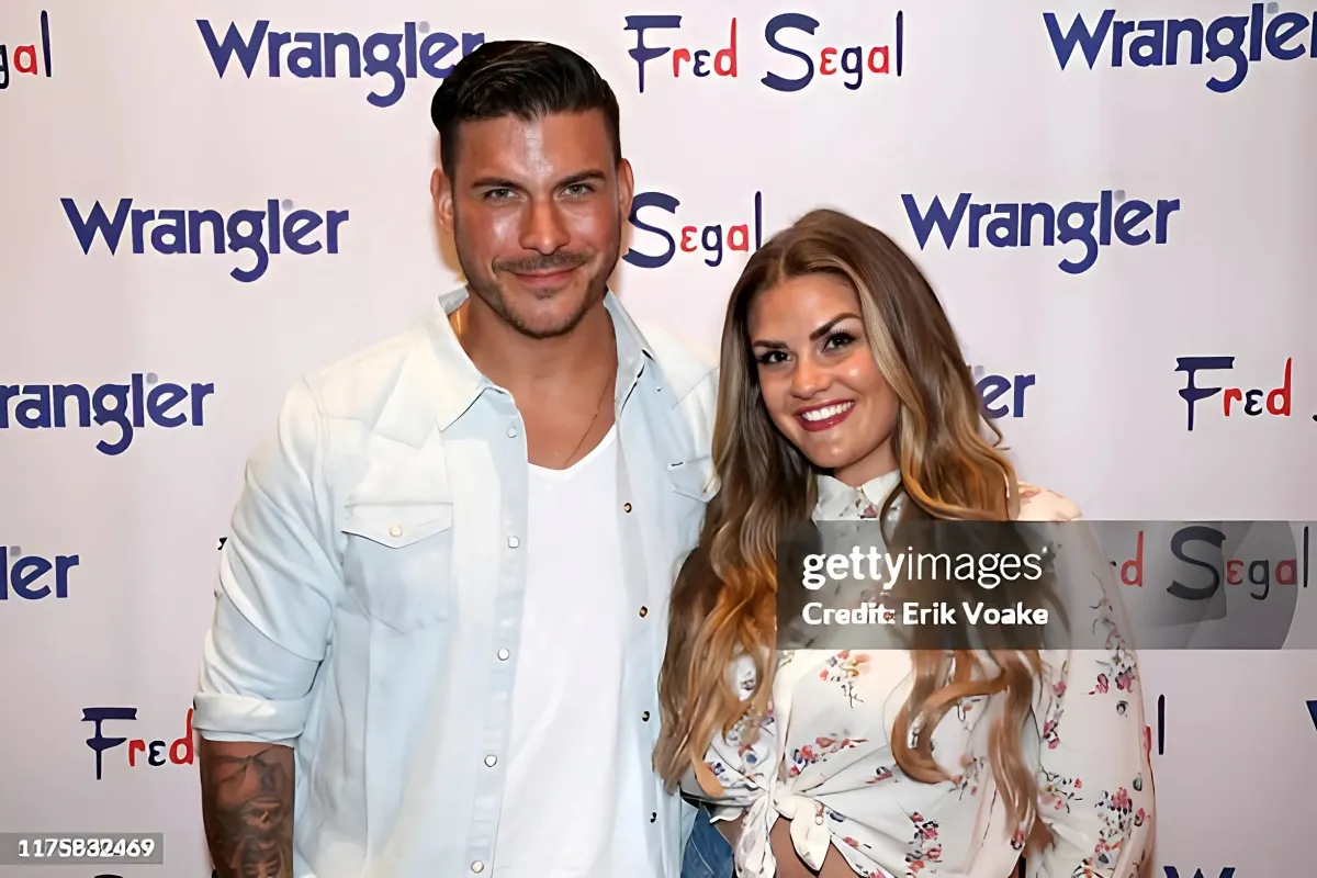 Jax Taylor of The Valley Opens Up on Relationship Turmoil: Reveals 'Breaking Point' with Brittany, Allegations of Nudes, Recent Hookup Claims, Confessions of Verbal Abuse, and Labeling Brittany as 'Bitter' - lulu