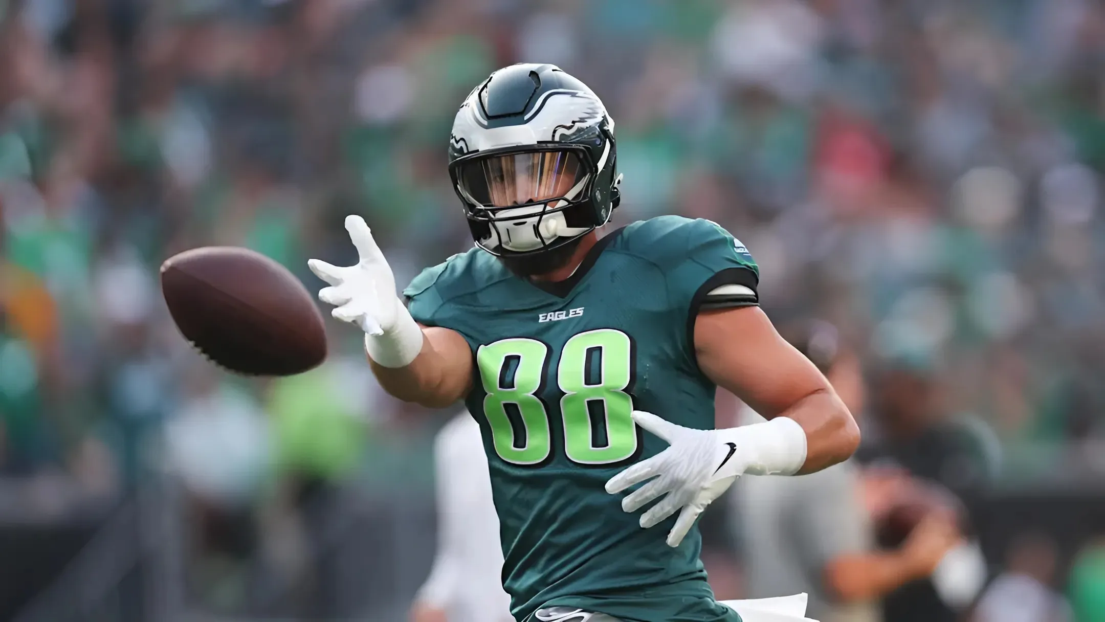 Eagles' Defense Smothering Tight Ends With Zach Ertz Up Next