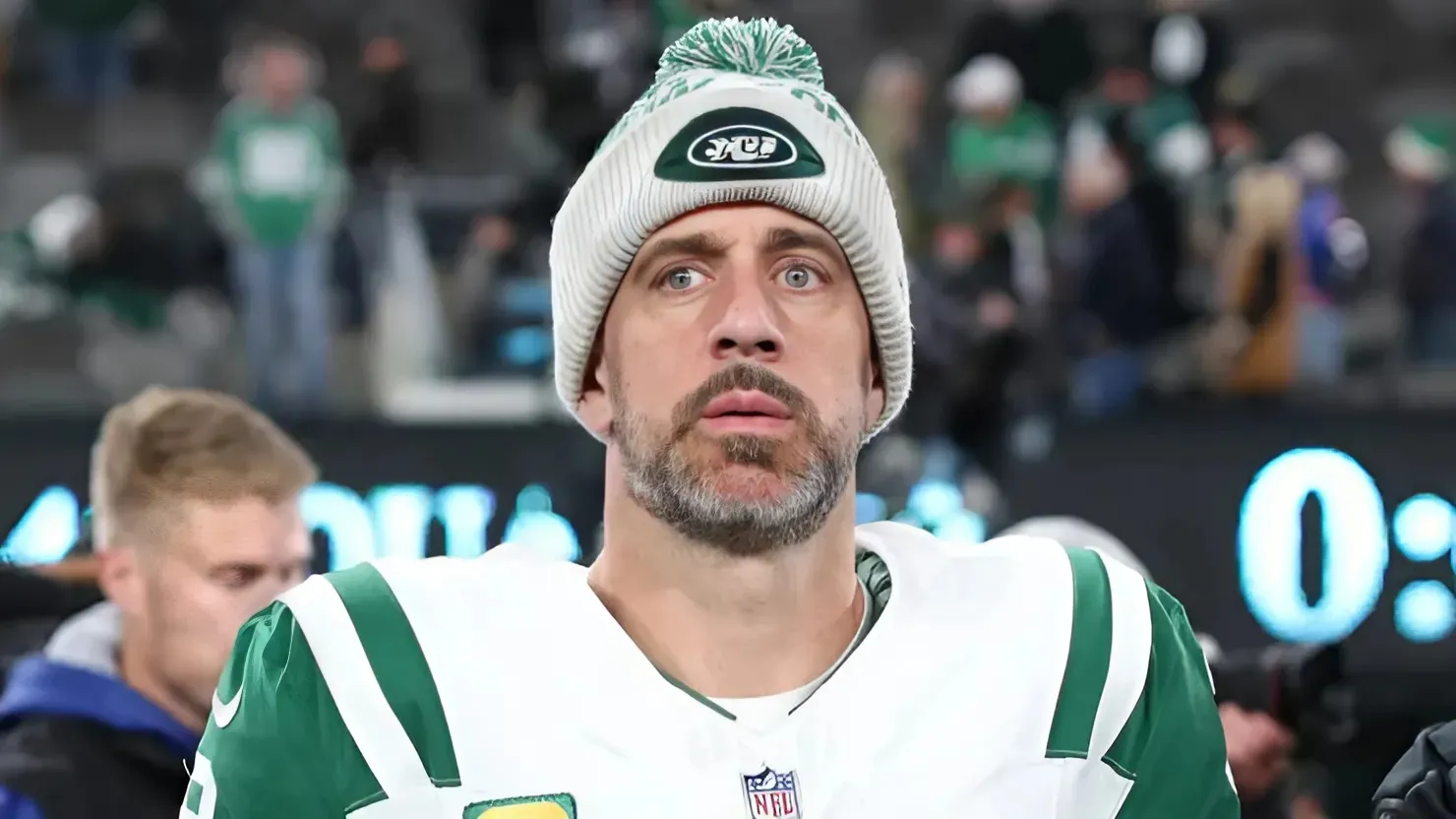 Jets Urged To Replace Aaron Rodgers With $160 Million QB