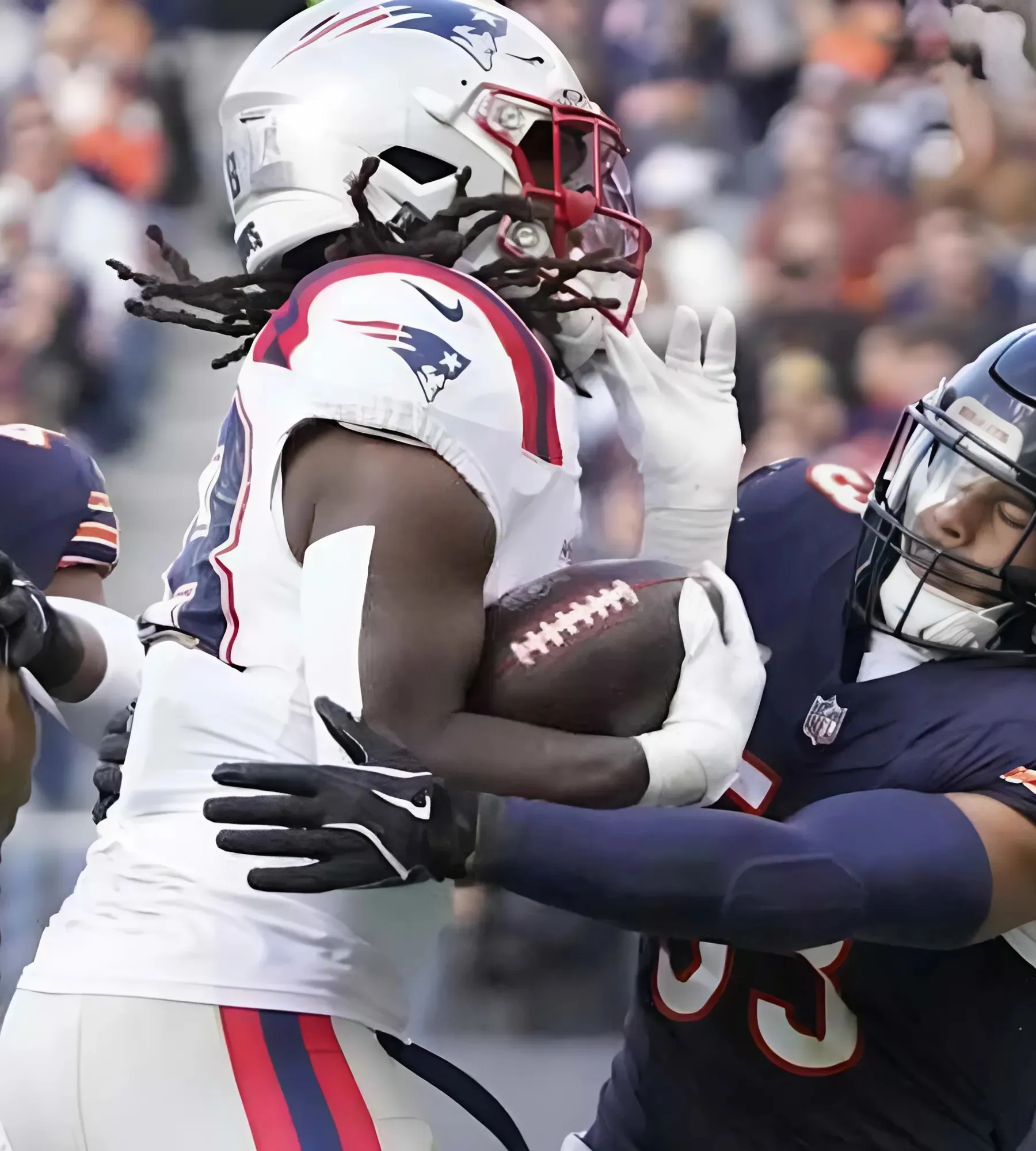 Bears Defense Maintains Focus While Offense Gets Act Together