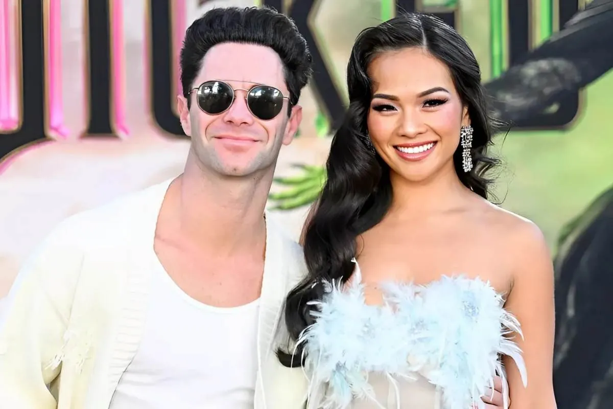 Jenn Tran Teases That She Might Be Living with Her 'DWTS' Partner Sasha Farber: 'I Don't Have to Pay Rent' tram