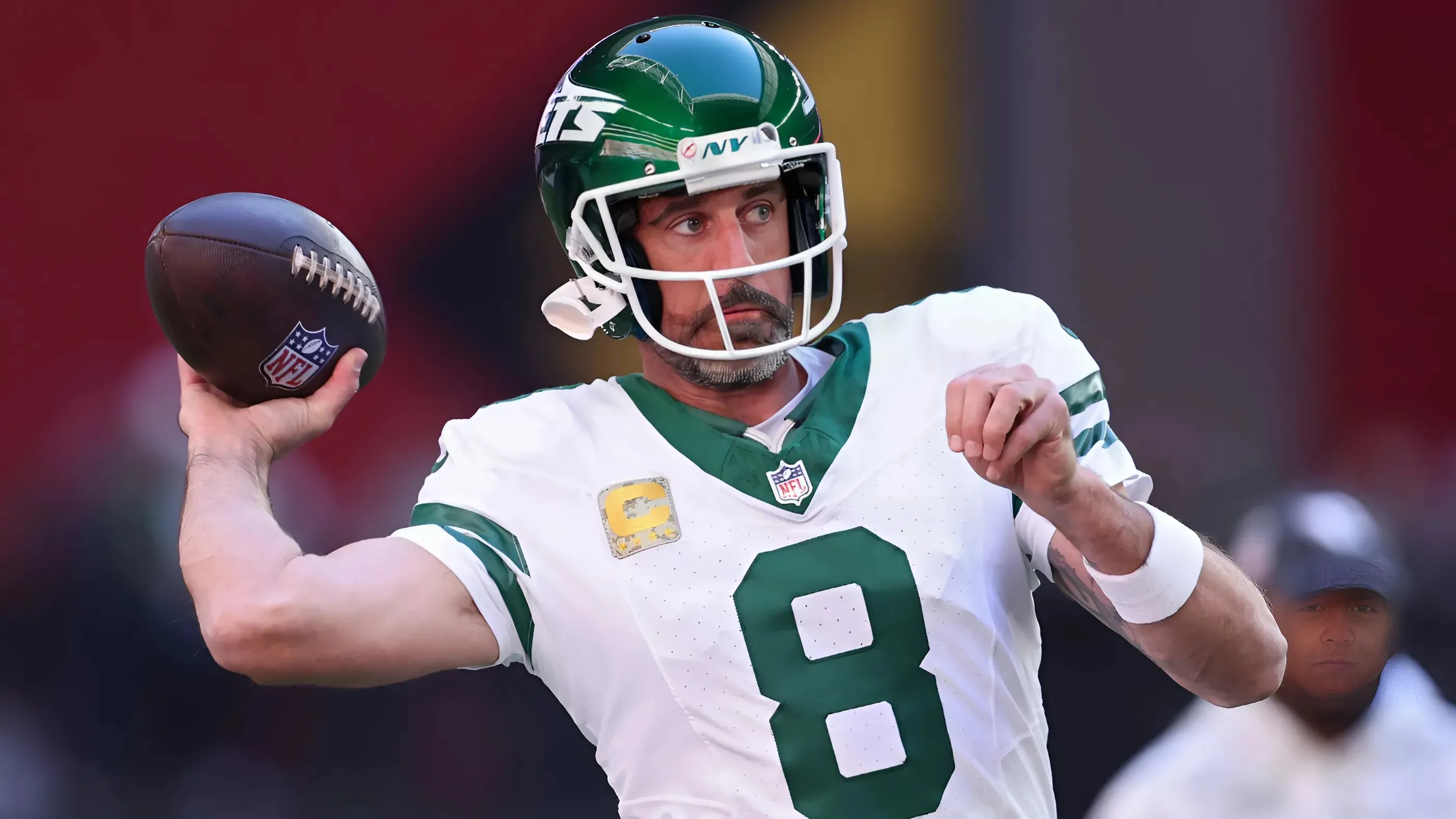 Early Jets 3-round 2025 NFL mock draft sends Aaron Rodgers back into the darkness