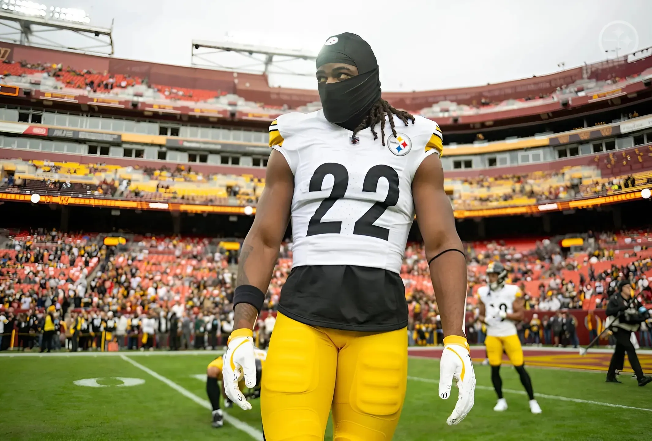 Rodney Harrison Gives Absolutely Crazy Take On Steelers' Najee Harris: "Running In Sand"