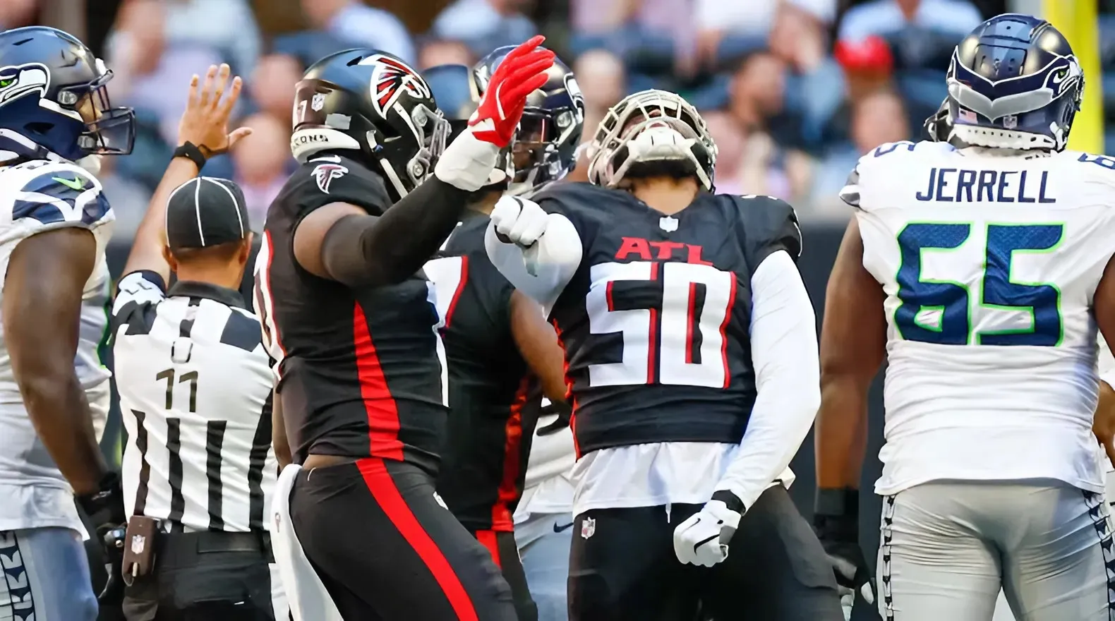 Falcons Ta’Quon Graham, James Smith-Williams placed on injured reserve