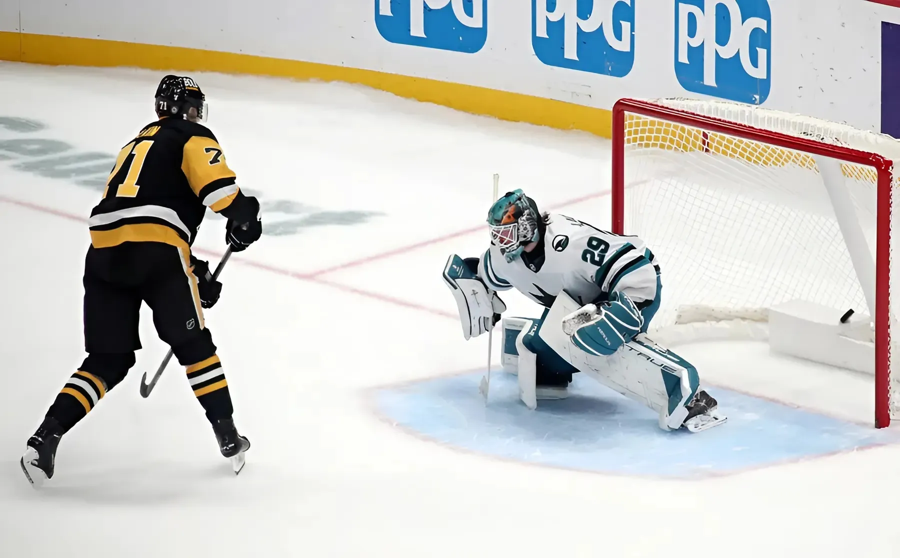 Evgeni Malkin pots shootout winner as Penguins top Sharks