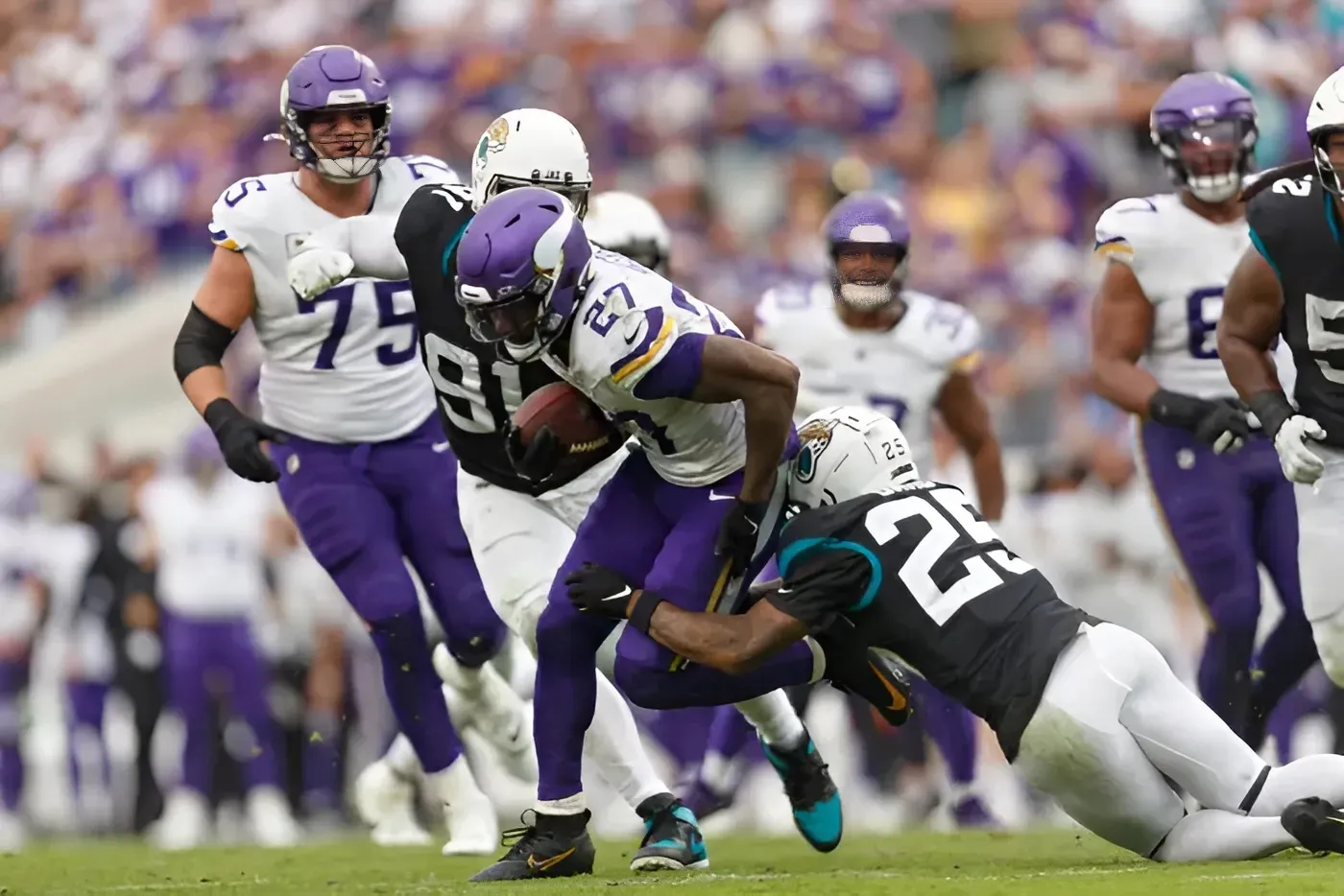 NFL hits 3 Vikings with news that hits them where it hurts ahead of Week 11 matchup vs. Titans