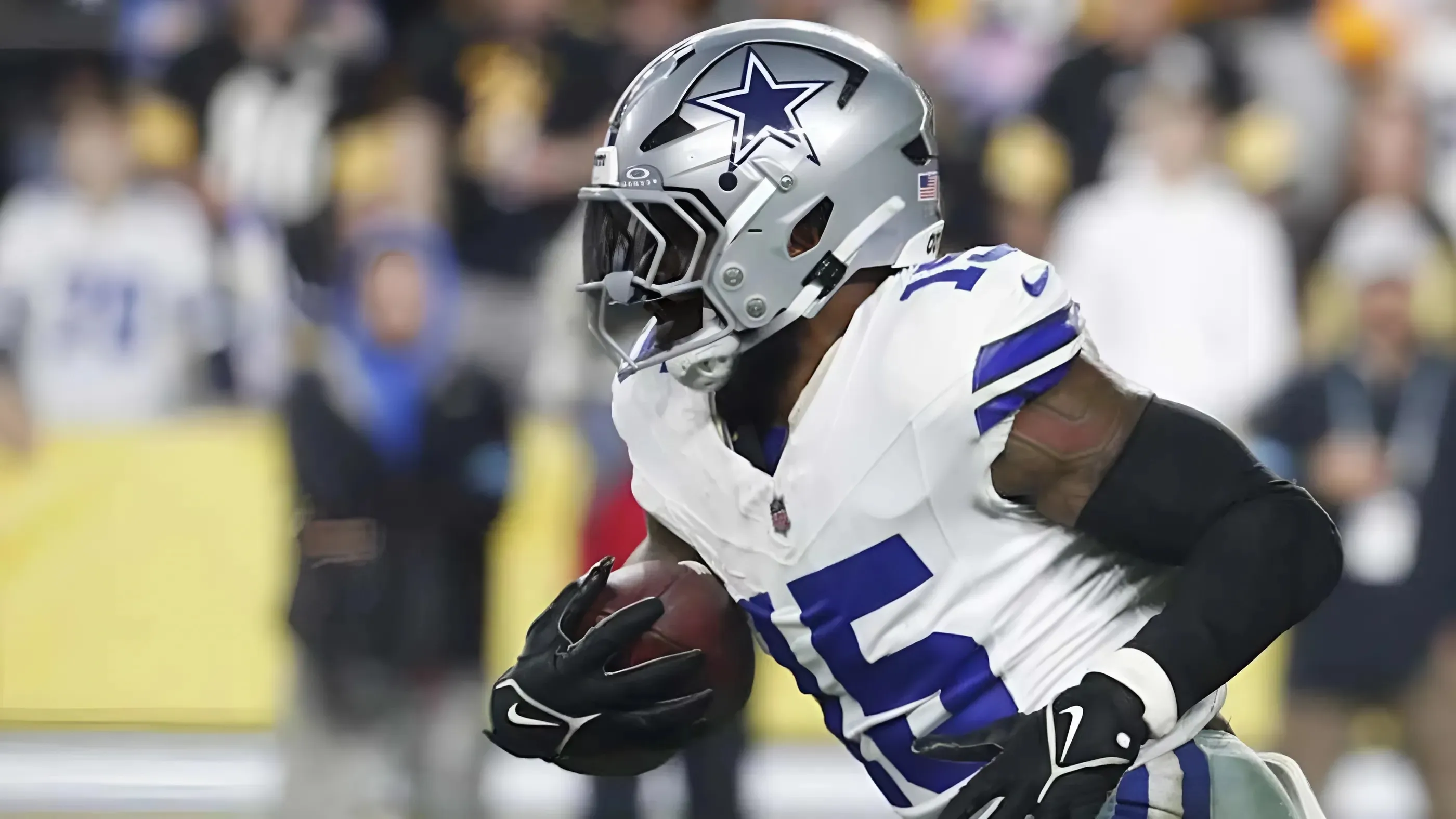 Cowboys' RB Ezekiel Elliott on pace for NFL record no one would want