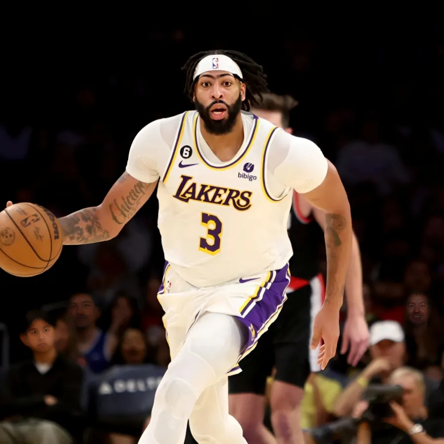 Lakers star Anthony Davis available vs. Pelicans