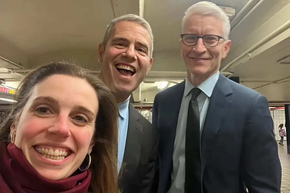 Anderson Cooper's 'angry' subway selfie leaves fans stunned as speculation grows over CNN staff cuts ngocc