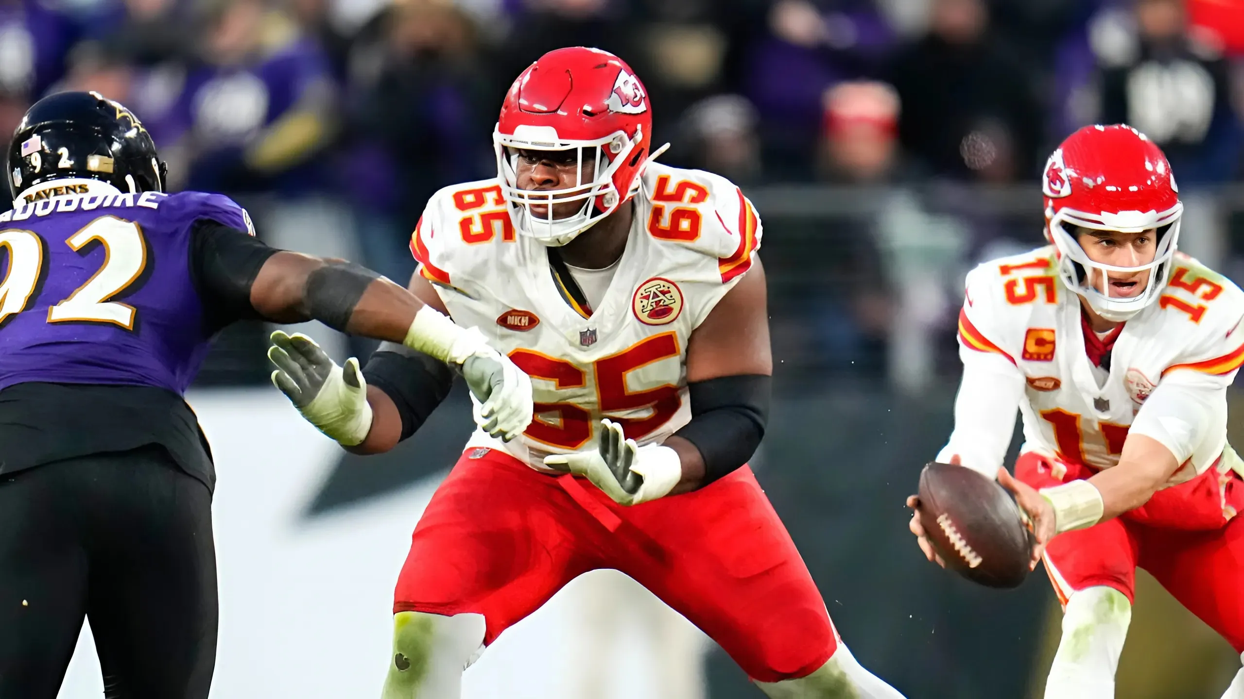 Chiefs Trey Smith gets penalized for simply being a tenacious blocker