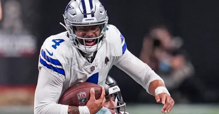 Cowboys Make Key Move With Dak Prescott Ahead of Texans Matchup