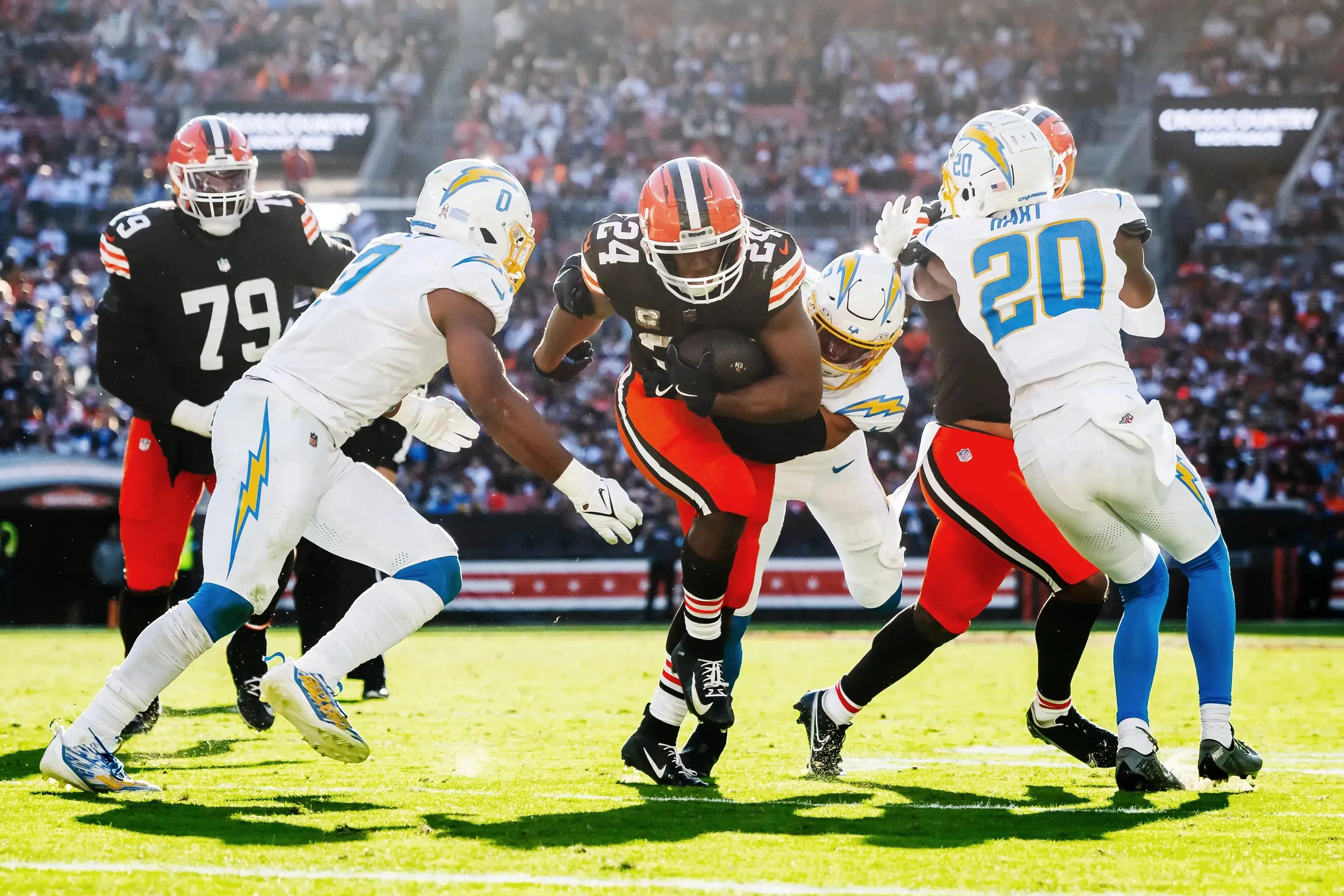 Browns Urged to Replace Nick Chubb With Projected $28 Million Breakout RB