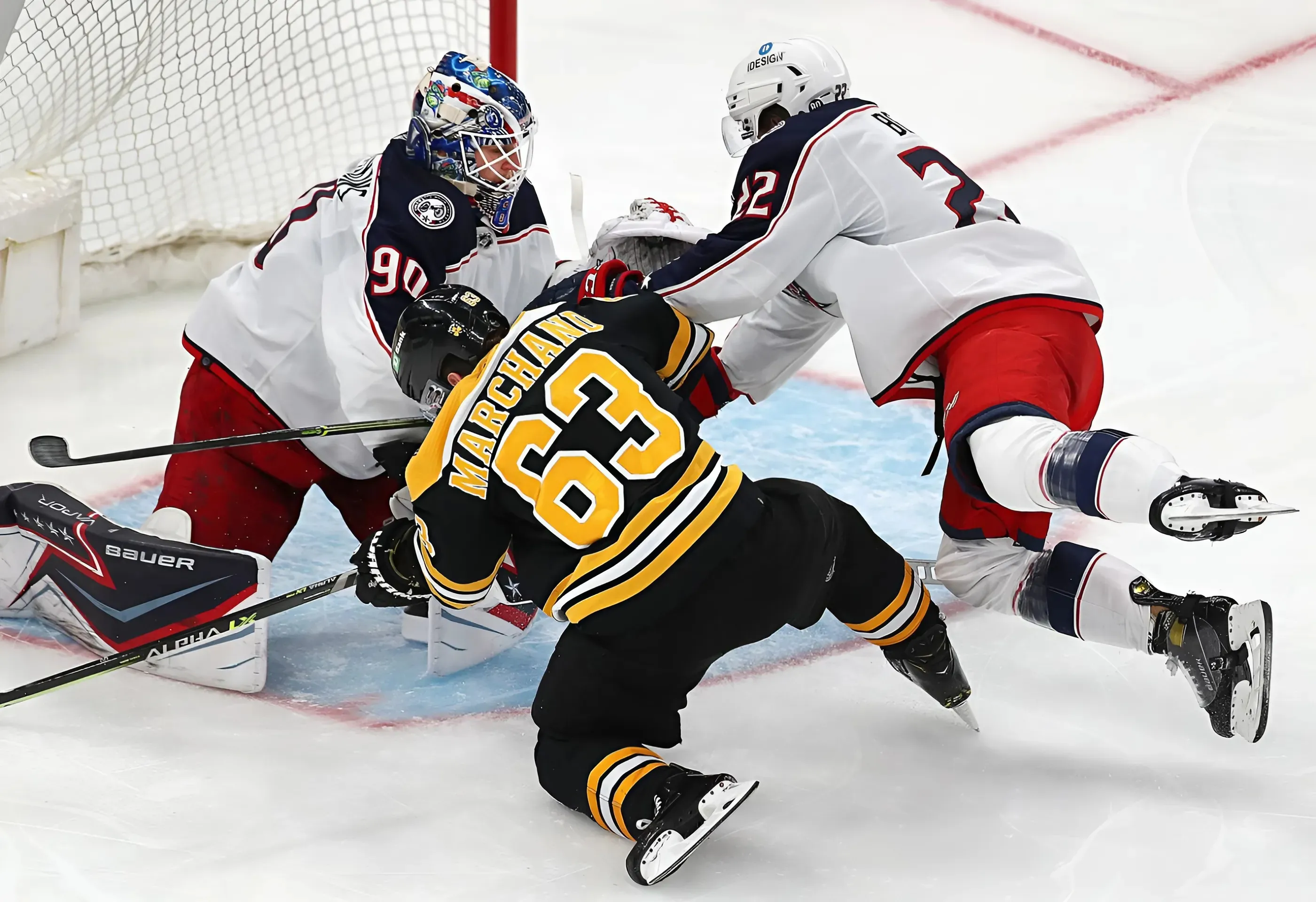 Bruins' Brad Marchand vocal on 'unacceptable' Blue Jackets loss