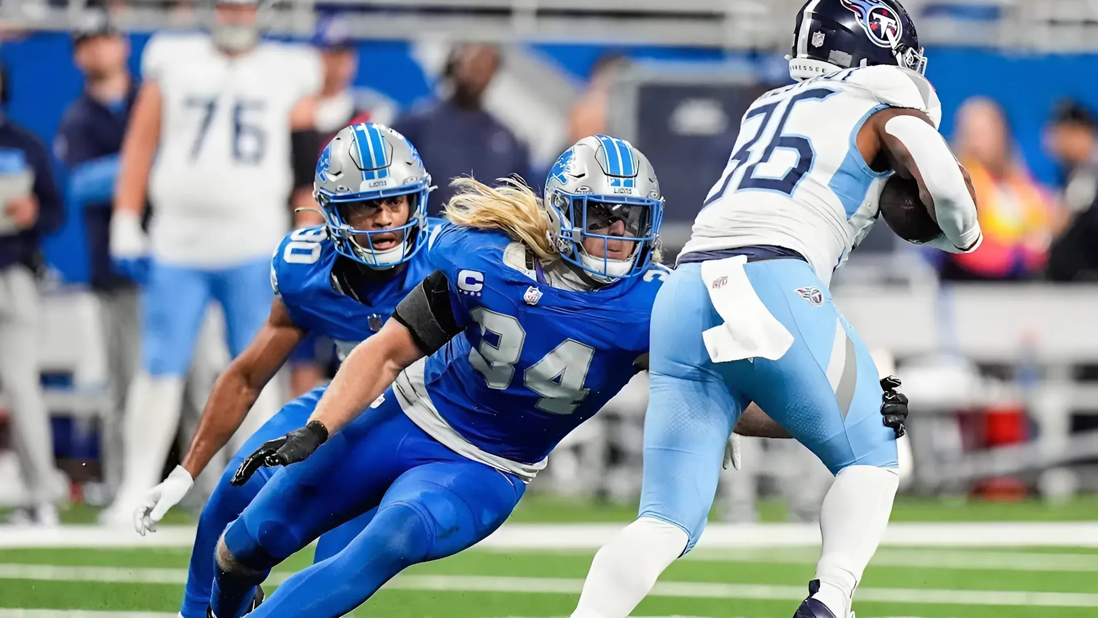 Alex Anzalone Leaves Jaguars Game with Forearm Injury