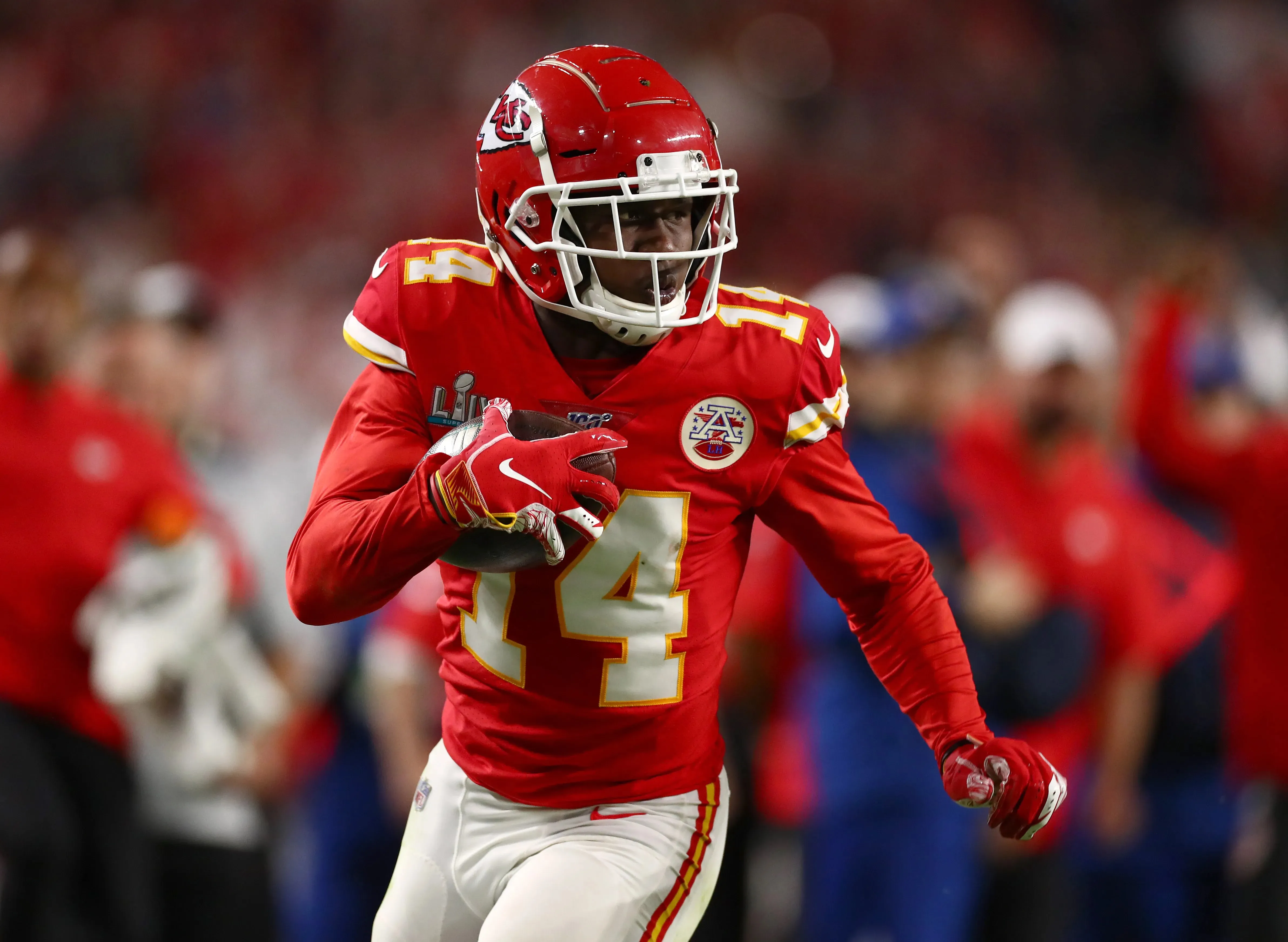 Chiefs Cut WR to Make Room for Tyquan Thornton