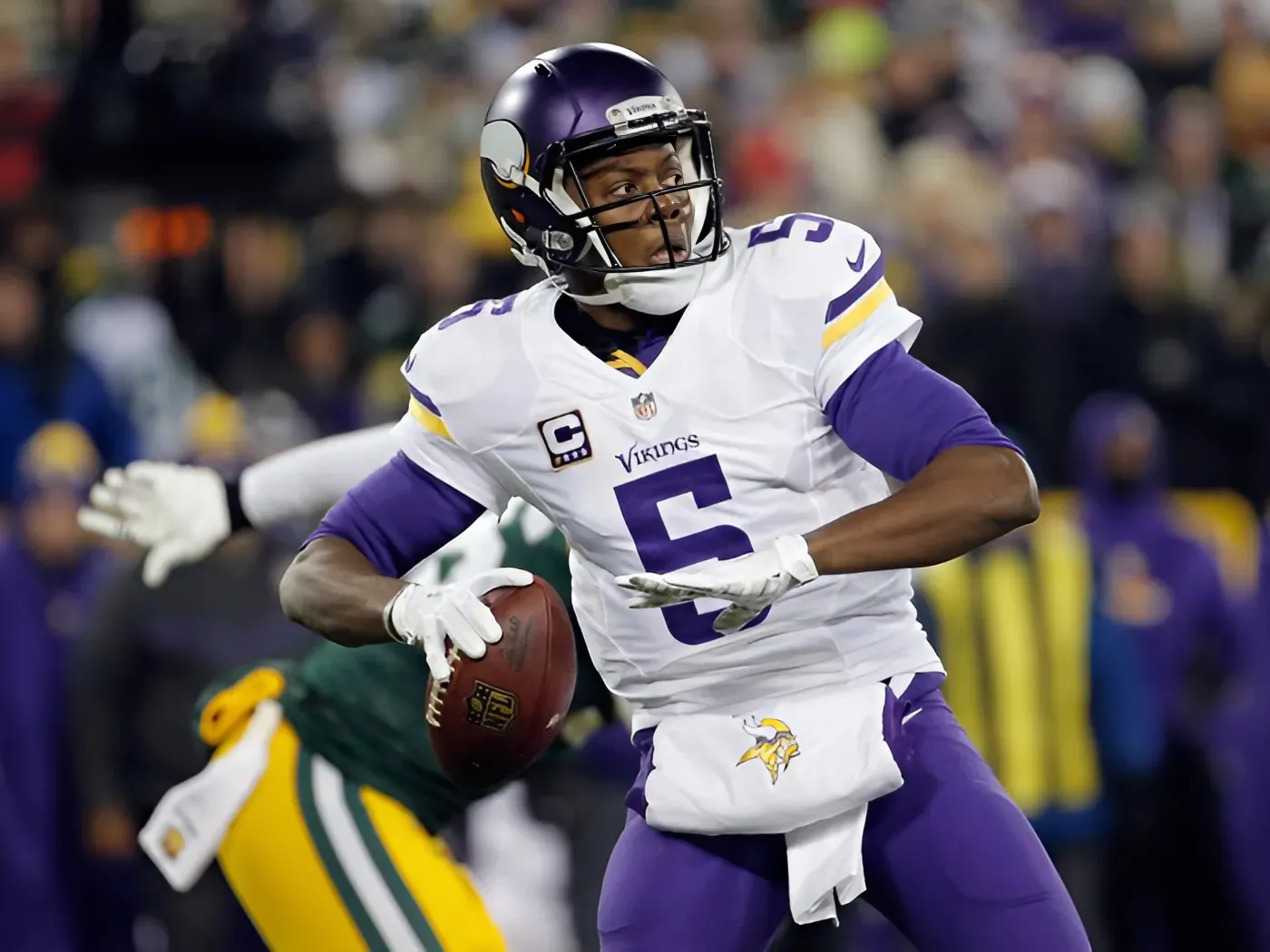 Former Vikings QB Drops 2-Word Hint About NFL Return