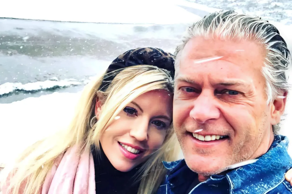 RHOC Alum David Beador’s Wife Lesley Dismisses Divorce Request After Extortion Claims & Restraining Order Drama as Details Are Revealed-quang