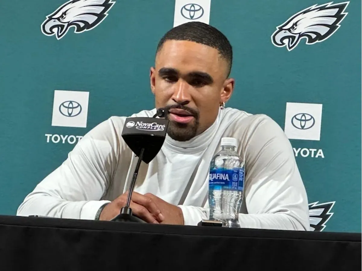 Eagles Managing Jalen Hurts' Health To Reach Postseason Healthy