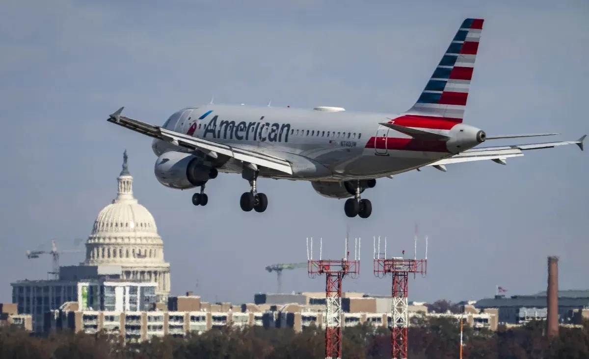 American Airlines ramps up ‘Gate Lice’ crackdown in time for the holidays