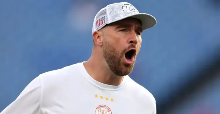 Travis Kelce Sends Scathing 3-Word Message on Chiefs Loss