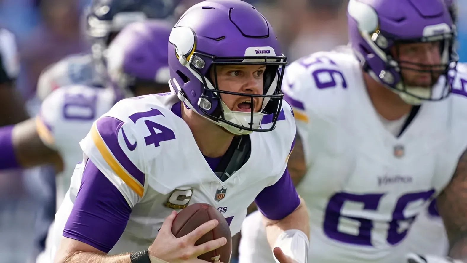 Sam Darnold Lands on Initial Minnesota Vikings Injury Report for Week 12