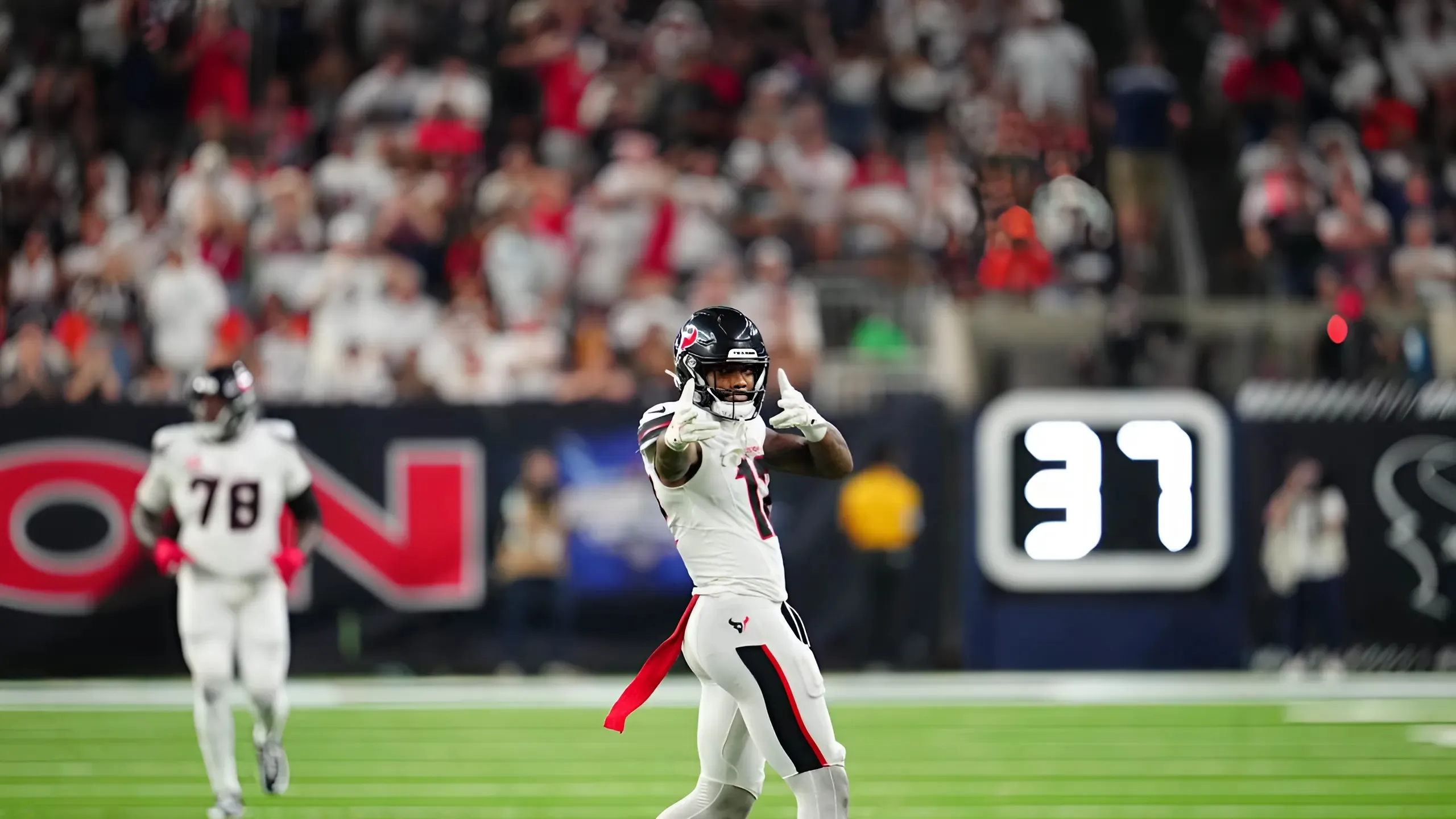 WR Nico Collins set to dominate Titans weak secondary