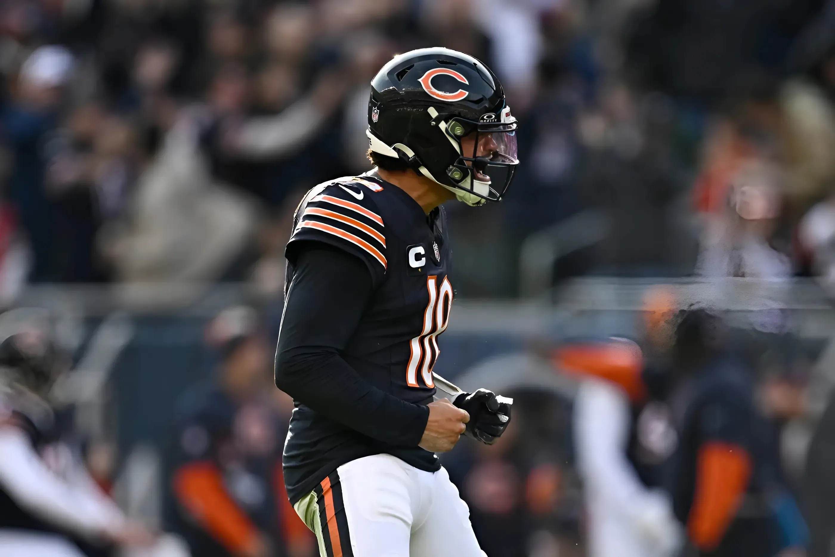 Chicago Bears QB Caleb Williams Sends Strong Message on Vikings Coach