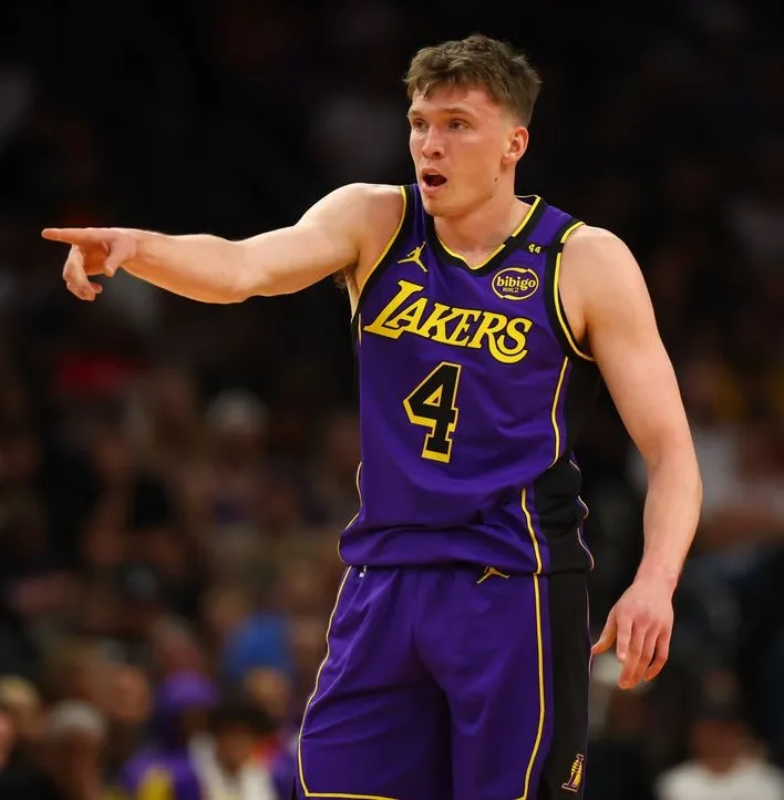 Dalton Knecht has given the Lakers what they previously couldn't rely on