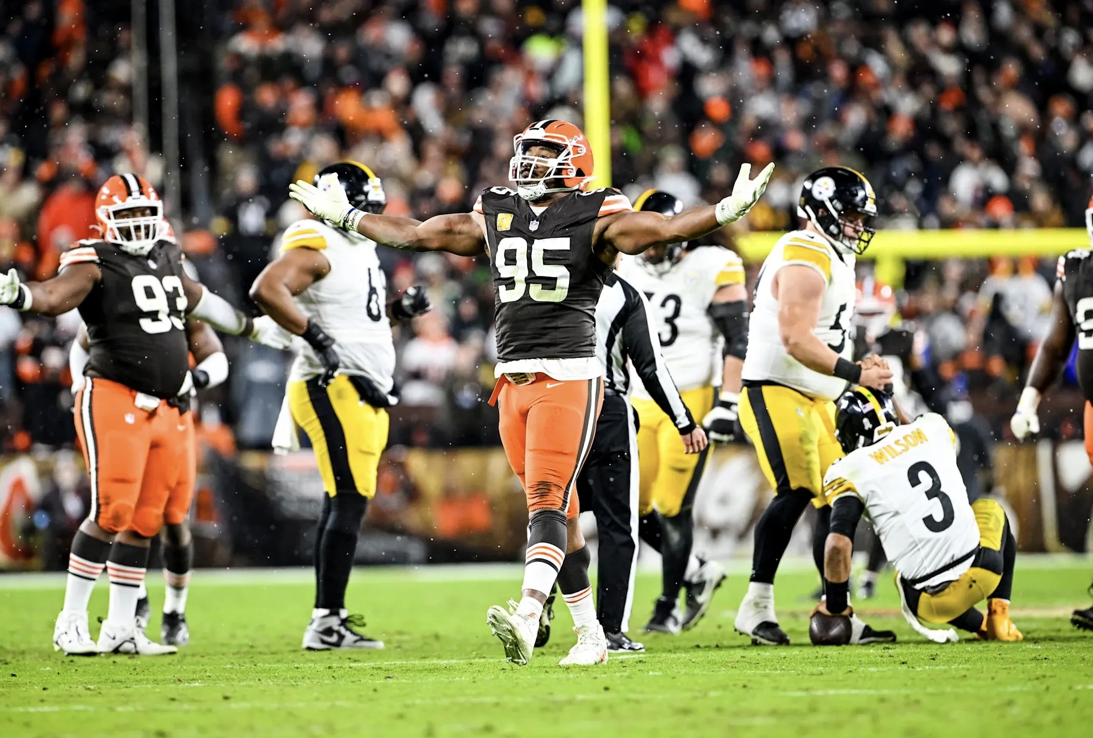 Myles Garrett's Blunt Message To T.J. Watt After Browns-Steelers