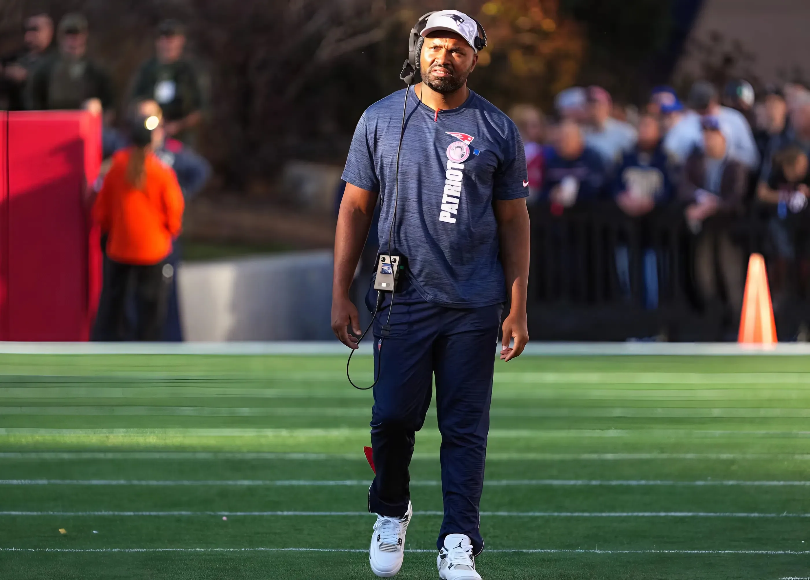 Jerod Mayo Blasts Patriots Rookie for Poor Execution