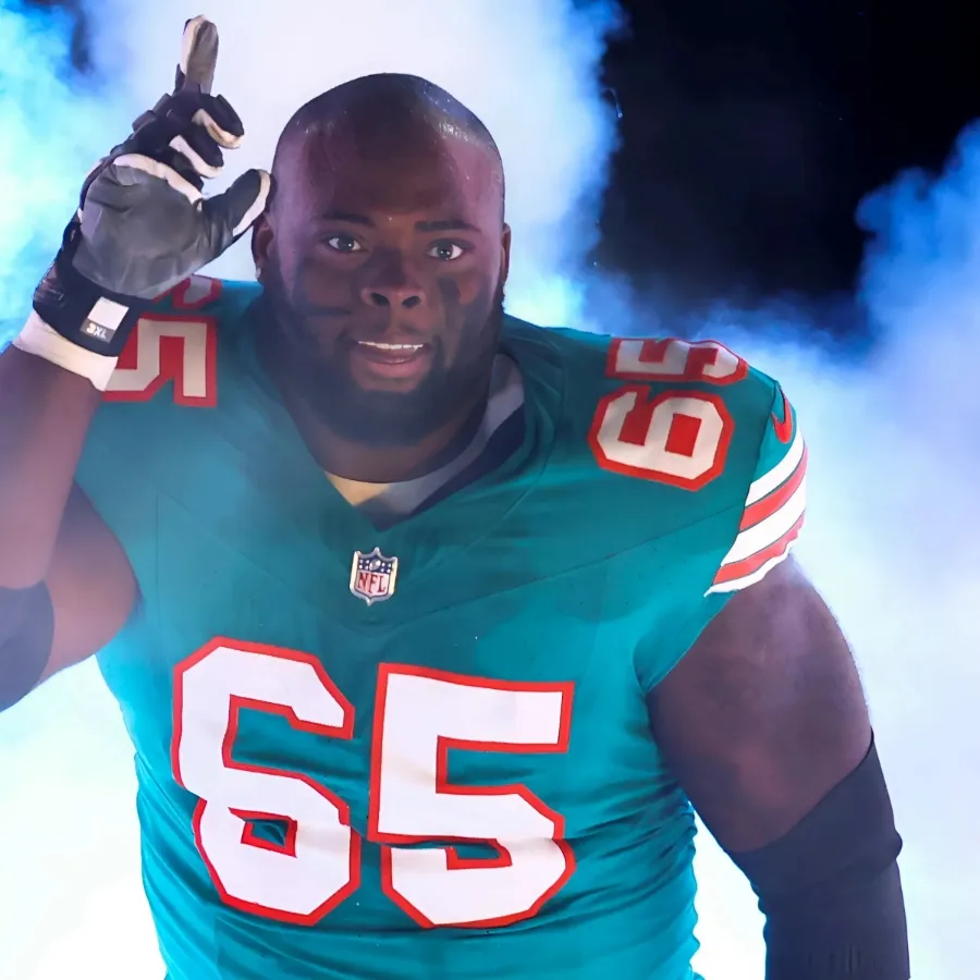 Dolphins reveal plans for Robert Jones when Isaiah Wynn returns