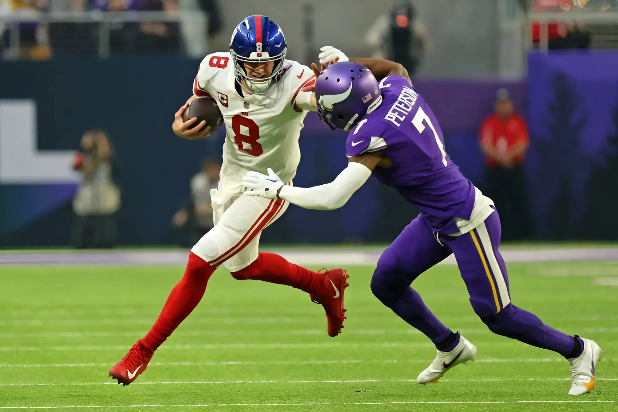 Vikings Can Add $160 Million QB at Value as Sam Darnold Replacement