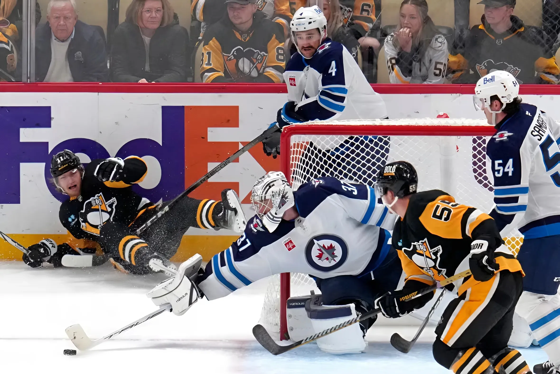 Winnipeg winger Kyle Connor roughs up Penguins in 4-1 win for visiting Jets