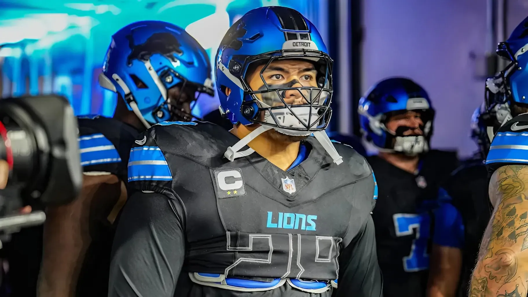 Is Detroit Lions' Penei Sewell the NFL's Best Offensive Lineman?