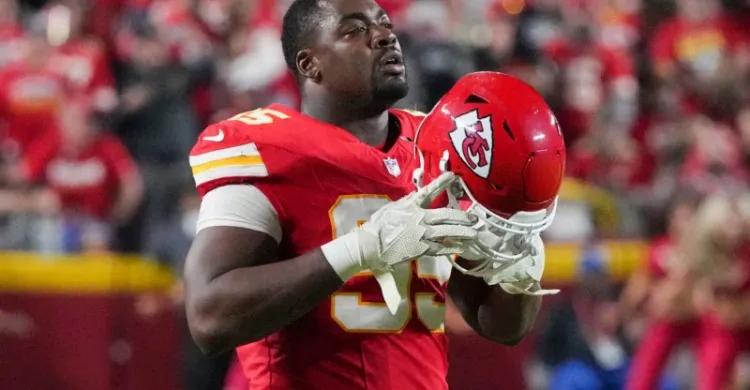 Chiefs Star Chris Jones Hit With Fine After Loss To Bills