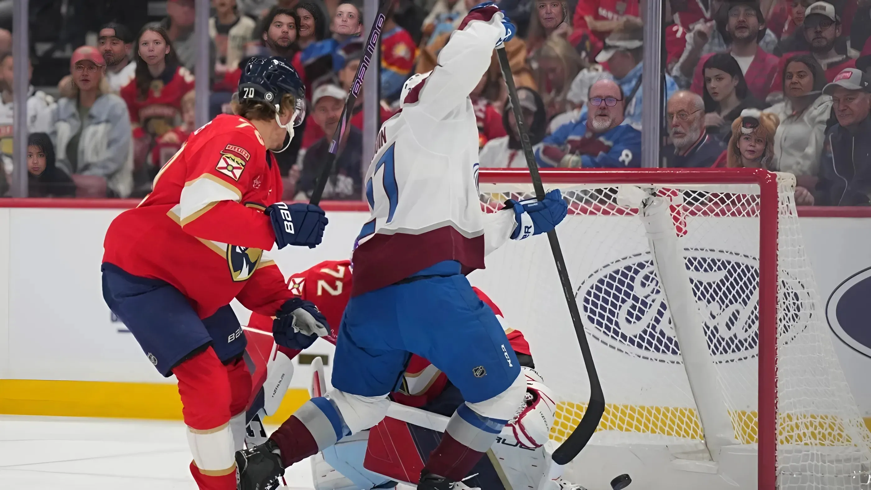 Jonathan Drouin leads surging Avalanche past Panthers