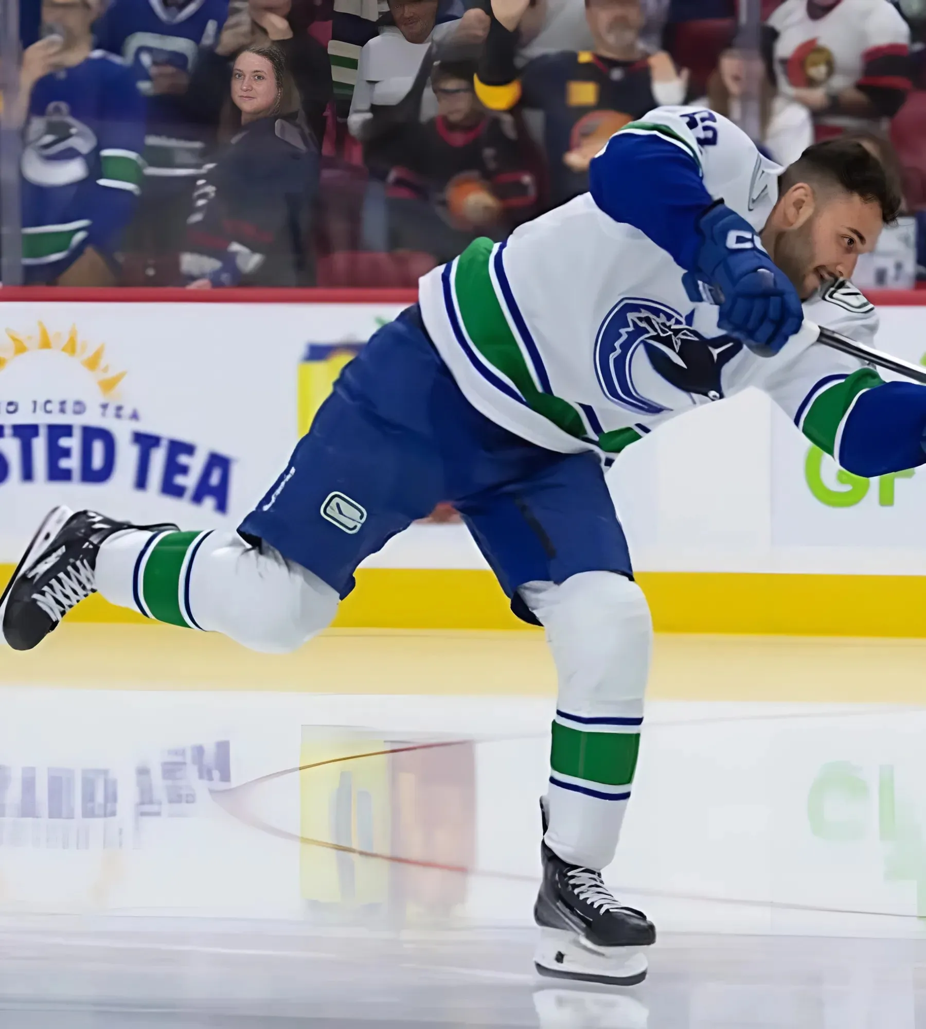 Canucks Forward Shares Unforgettable Moment With Father in NHL Debut