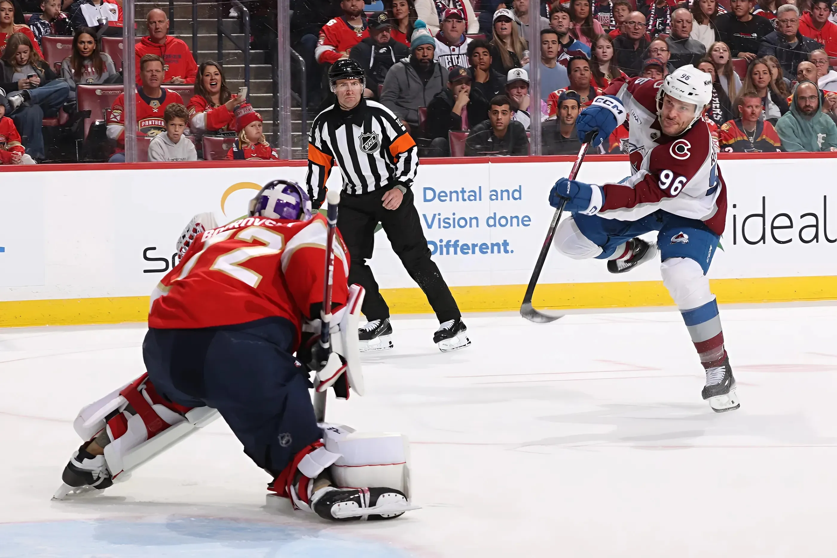 Recap: Avalanche erupt for four-goal period in impressive win over Panthers