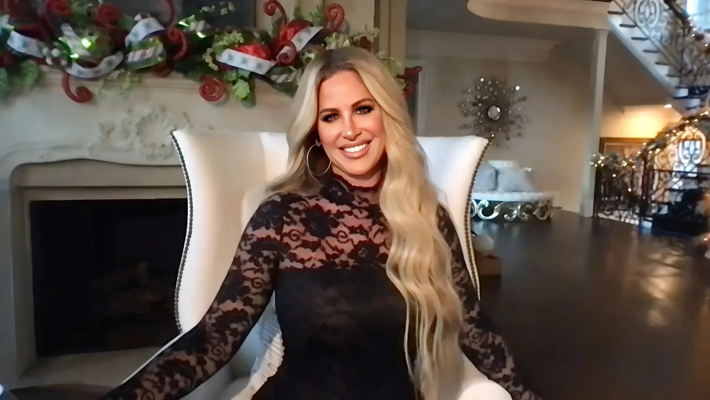 Report: Kim Zolciak Selling Fake Christmas Trees in Bid To Raise Finances