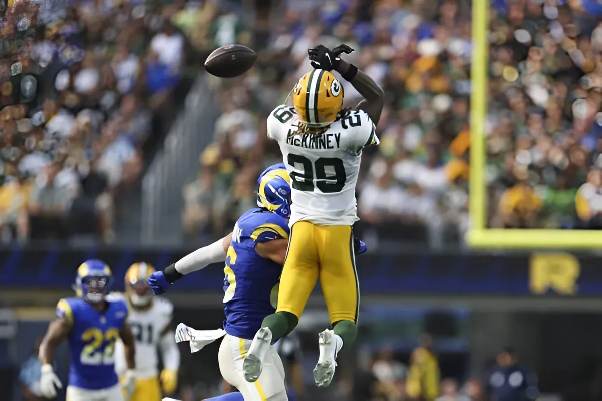 Turning point: Xavier McKinney takeaway leads to Packers blowout