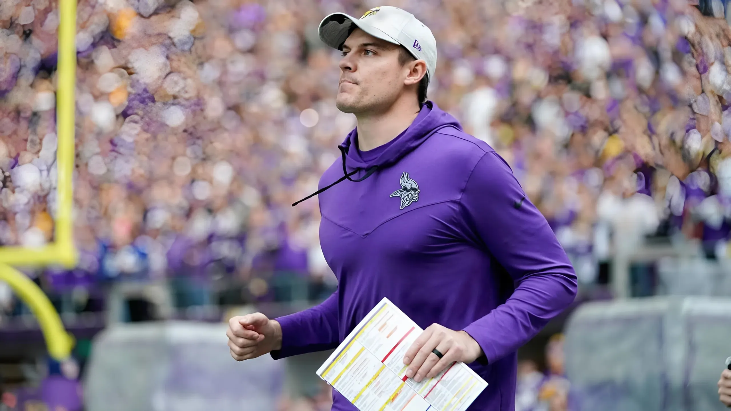 Vikings May Pursue $19 Million Dual-Threat QB if They Miss on Daniel Jones