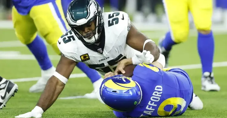 Eagles Get Devastating Injury News on NFL All-Pro Edge Rusher