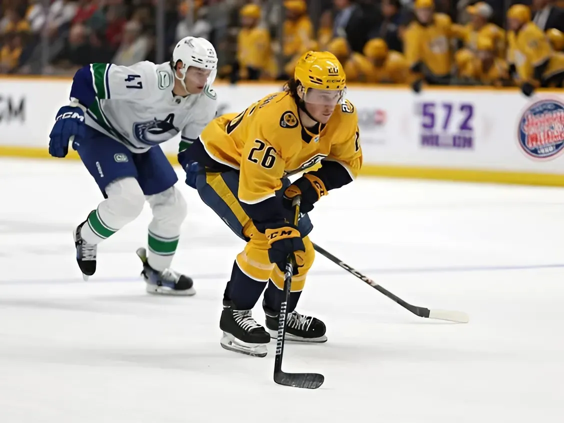 Penguins acquire Philip Tomasino from Nashville for 2027 draft pick